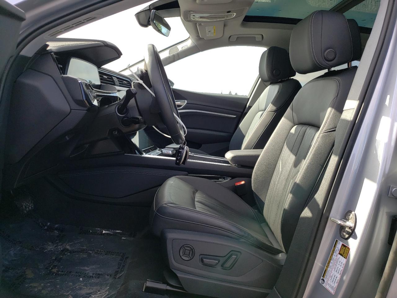 2022 AUDI E-TRON PREMIUM PLUS VIN:WA1LAAGE2NB024937