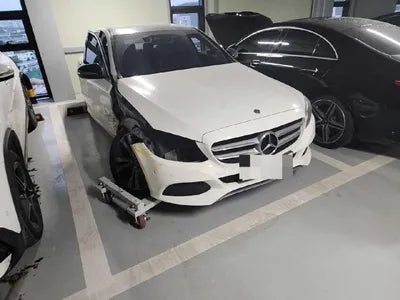 2018 Mercedes-Benz C 220 VIN: