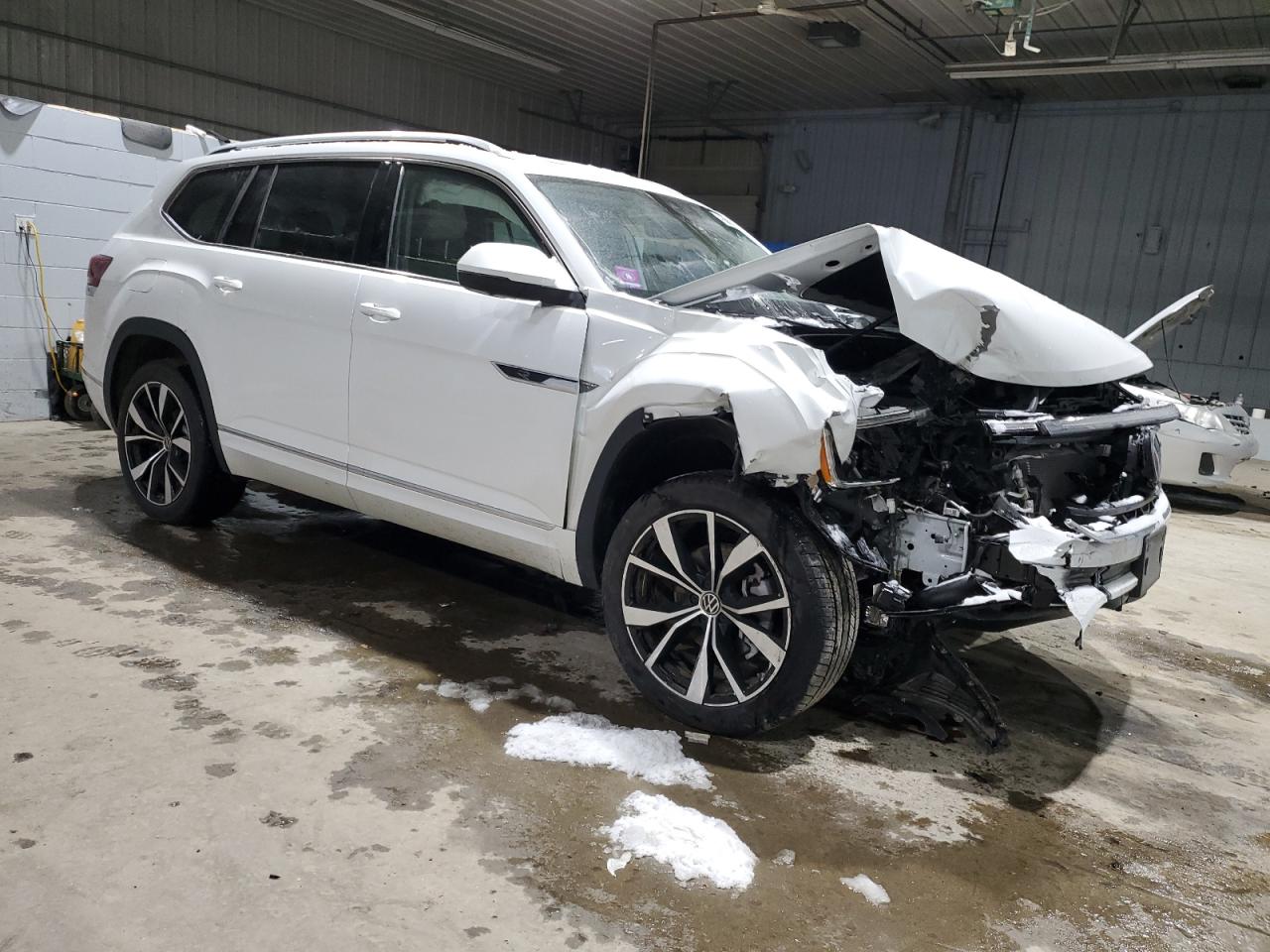 2024 VOLKSWAGEN ATLAS SEL PREMIUM R-LINE VIN:1FTMF1E83HKE38354