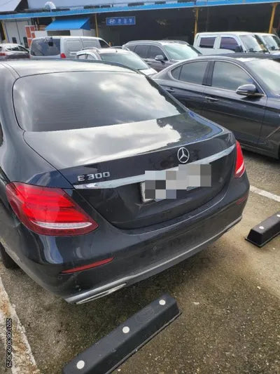 2020 Mercedes-Benz E 300 W1KZF4JBXLA758929 VIN:W1KZF4JBXLA758929