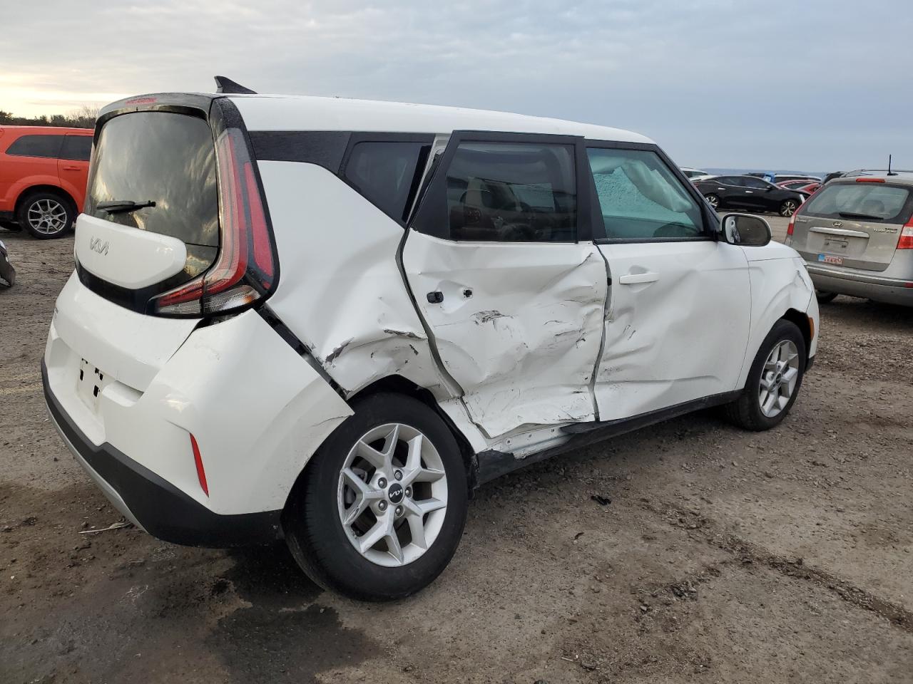 2024 KIA SOUL LX VIN:KNDJ23AU6R7230583