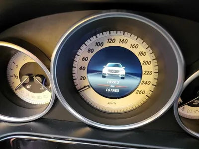 2014 Mercedes-Benz E 220 VIN: