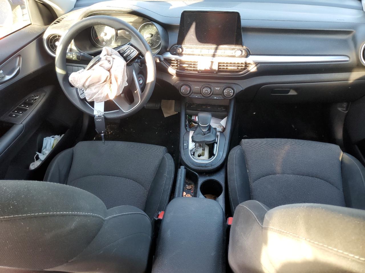 2022 KIA FORTE FE VIN:3KPF24AD1NE415744