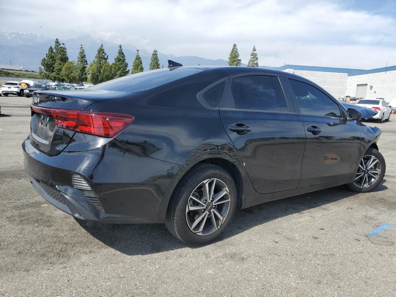 2022 KIA FORTE FE VIN:3KPF24AD9NE497416