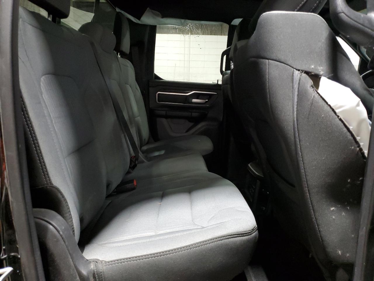 2024 RAM 1500 BIG HORN/LONE STAR VIN:1C6SRFBT4RN192040