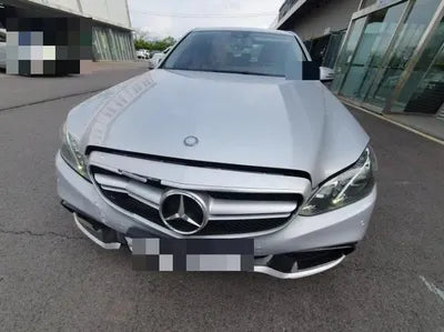 2016 Mercedes-Benz E 220 VIN: