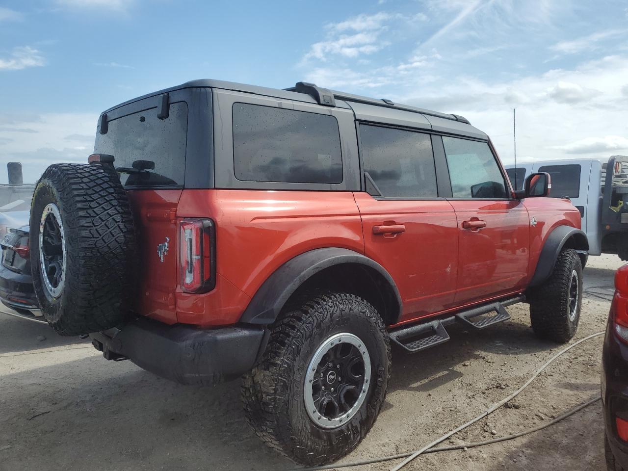 2023 FORD BRONCO BASE VIN:1FMDE5DH3PLB10433