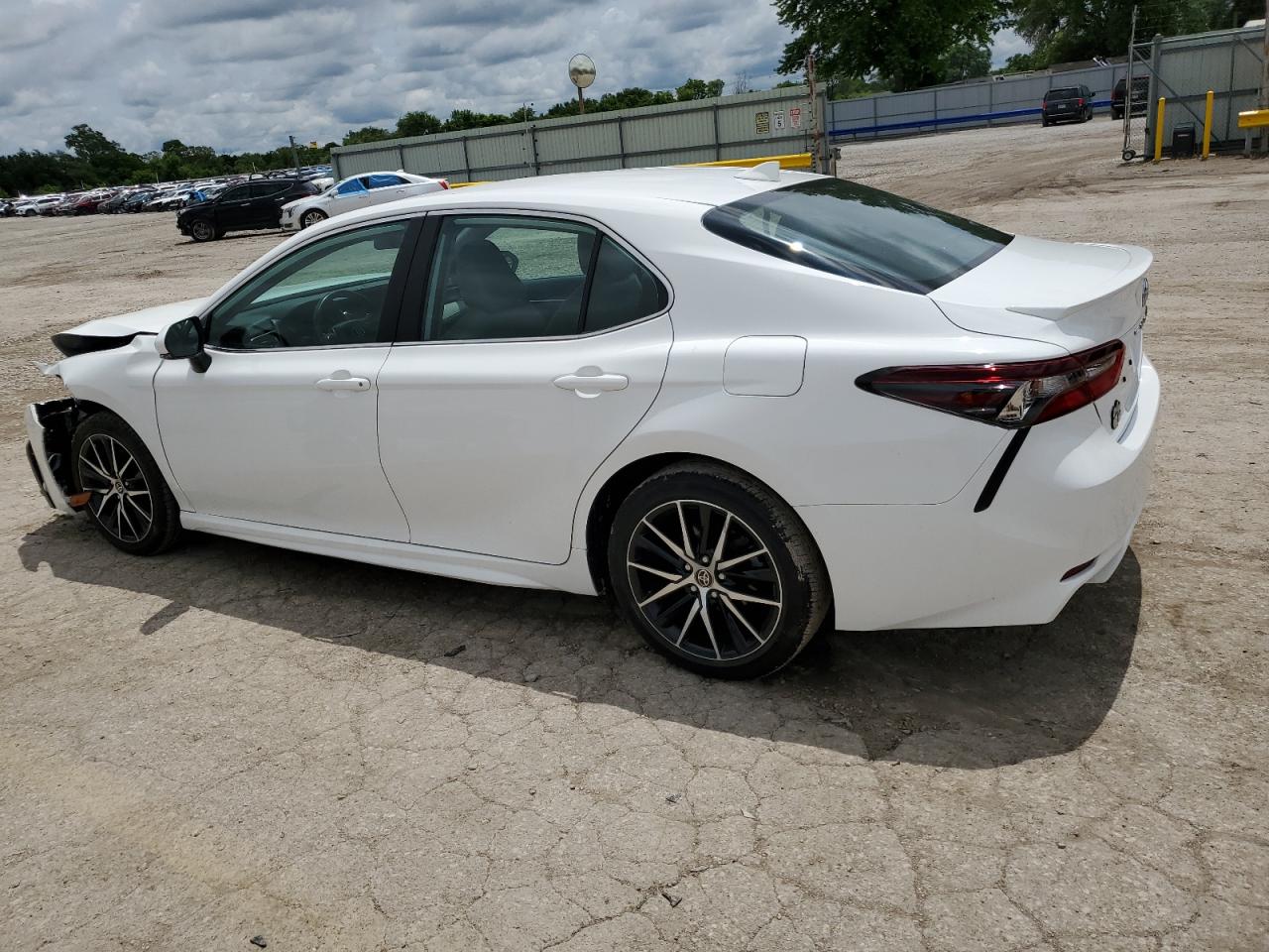 2022 TOYOTA CAMRY SE VIN:4T1G11AK0NU673299