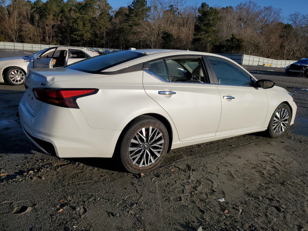 2024 NISSAN ALTIMA SV VIN:1N4BL4DV7RN407333
