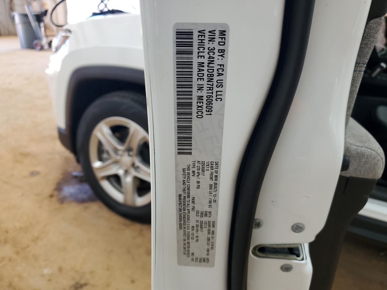 2024 JEEP COMPASS LATITUDE VIN:3C4NJDBN7RT606091