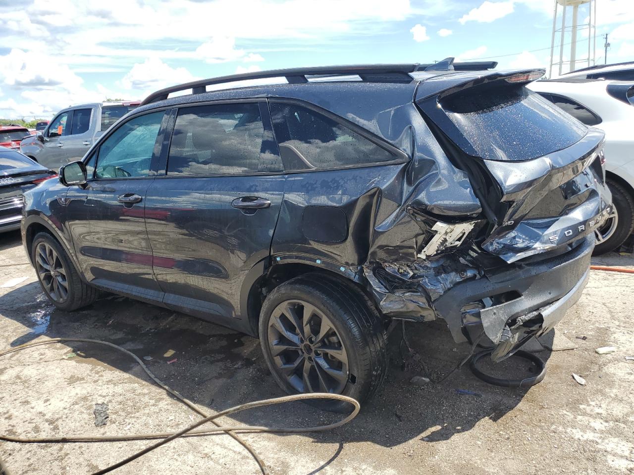 2022 KIA SORENTO SX VIN:5XYRKDLF2NG075728