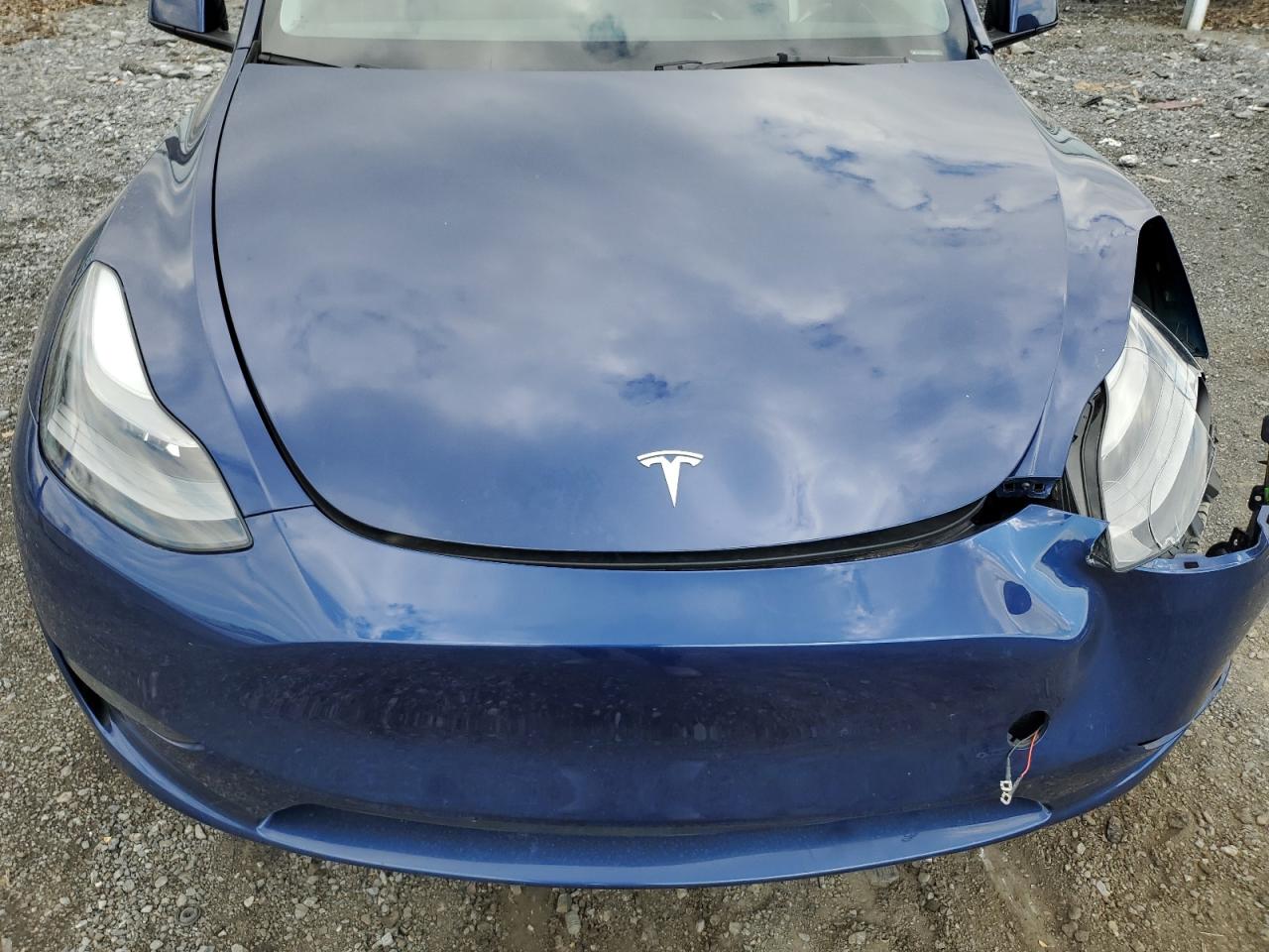 2023 TESLA MODEL Y  VIN:7SAYGDEE6PF704292