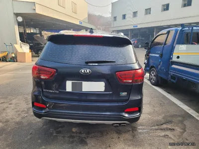 2018 Kia Sorento KNAPS81BDJA448521 VIN:KNAPS81BDJA448521