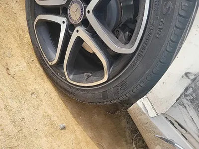 2015 Mercedes-Benz E 250 WDDHF9HB4GB273085 VIN:WDDHF9HB4GB273085