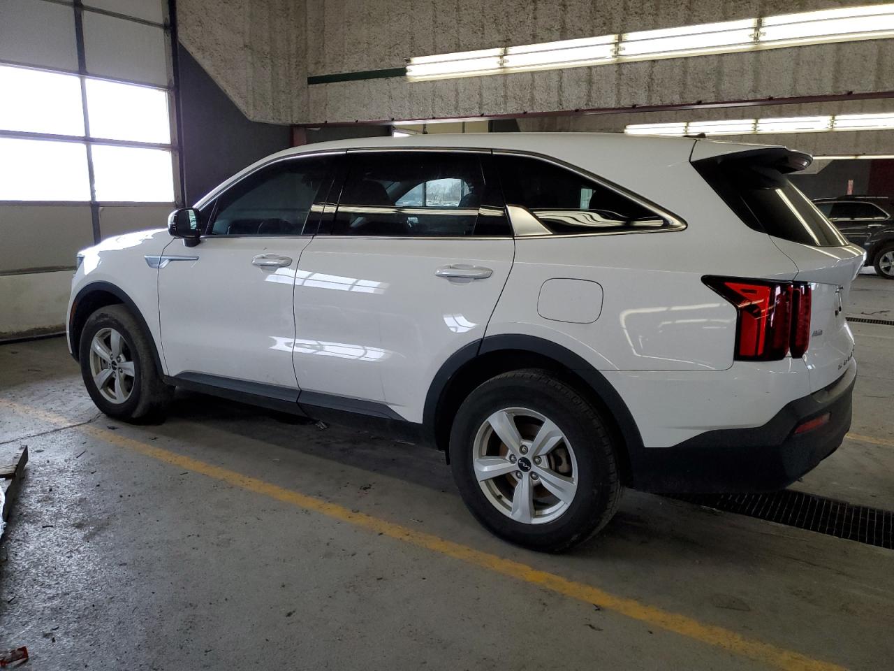 2022 KIA SORENTO LX VIN:5XYRGDLC7NG114210