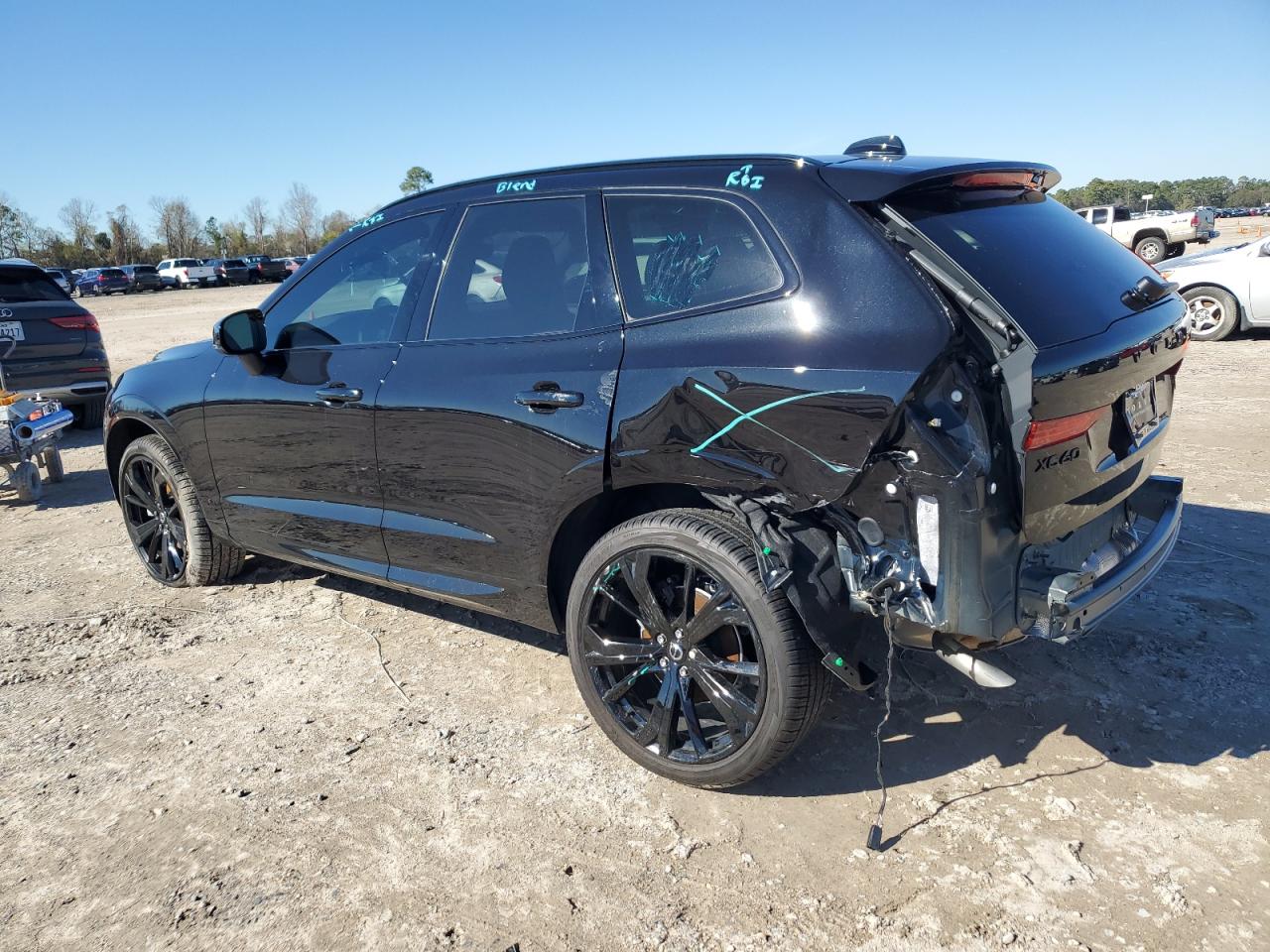 2024 VOLVO XC60 ULTIMATE VIN:YV4L12RJ1R1924467