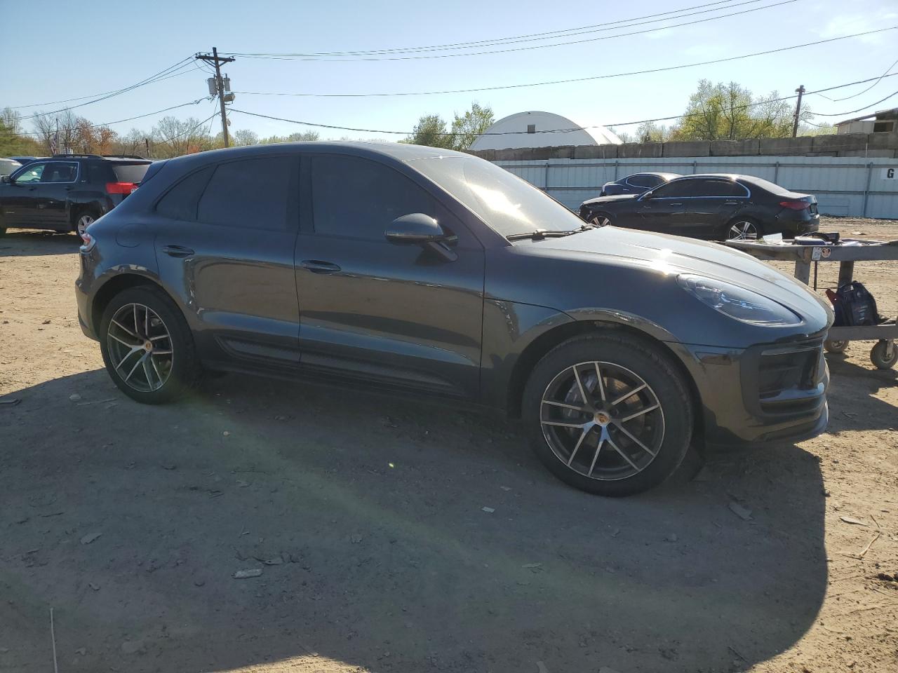 2022 PORSCHE MACAN  VIN:WP1AA2A59NLB08404