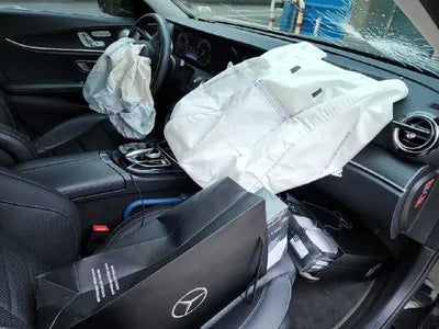 2018 Mercedes-Benz E 300 VIN: