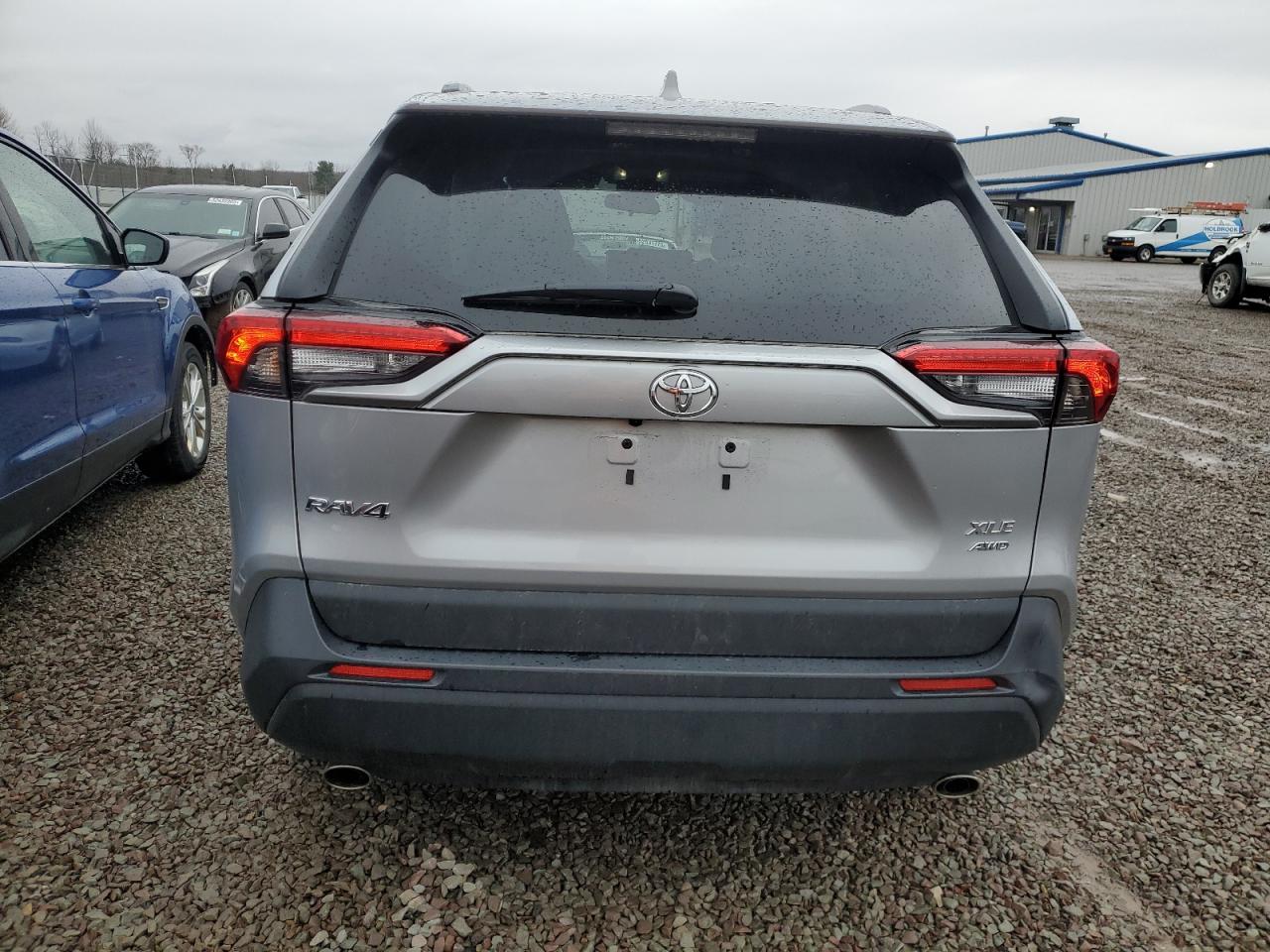2024 TOYOTA RAV4 XLE VIN:2T3P1RFV0RW462621