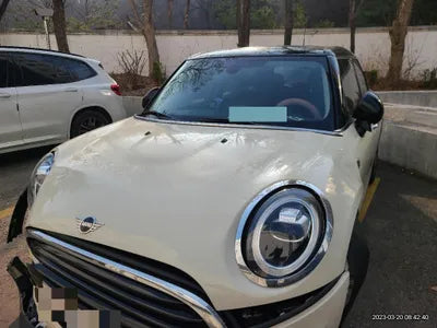 2018 MINI Cooper VIN: