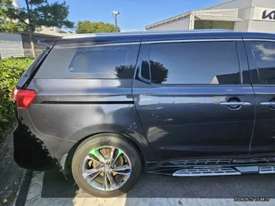 2018 Kia Carnival VIN: