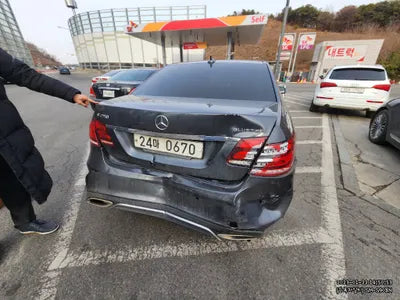 2016 Mercedes-Benz E 250 WDDHF9HB1GB233420 VIN:WDDHF9HB1GB233420