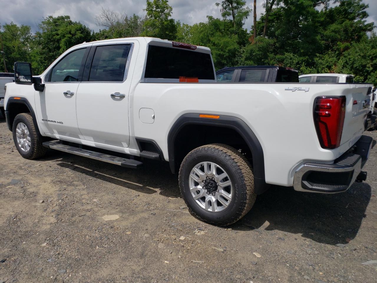 2024 GMC SIERRA K3500 SLT VIN:1GT49UEY7RF398590