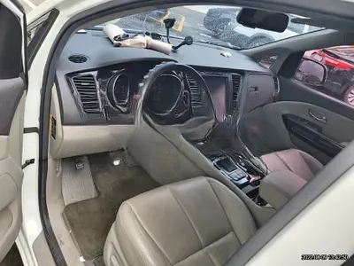 2014 Kia Carnival NONE VIN: