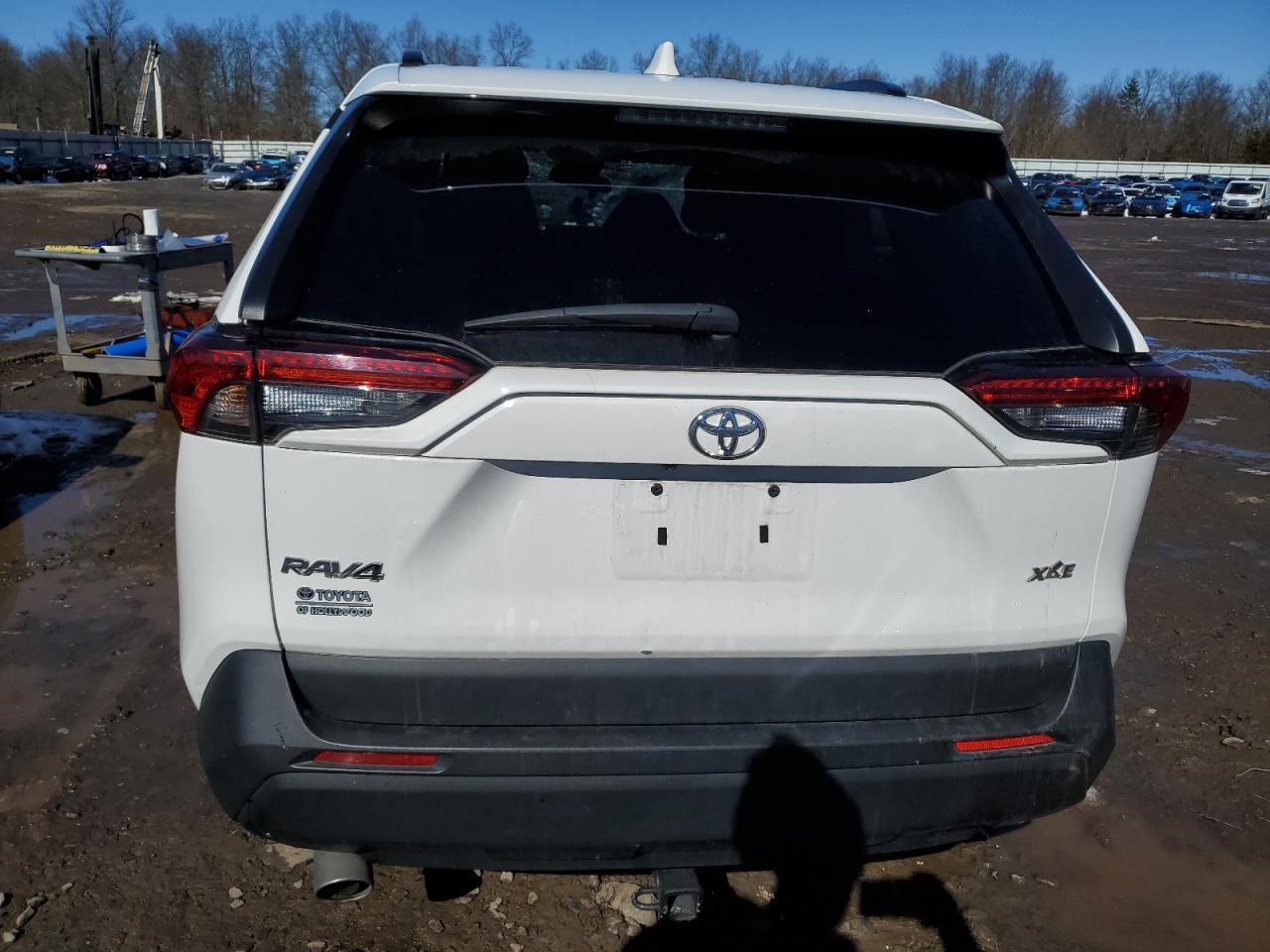 2022 TOYOTA RAV4 XLE VIN:2T3W1RFV7NC199566