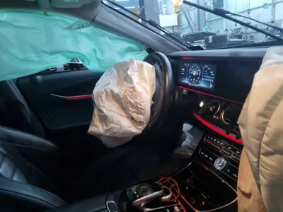 2017 Mercedes-Benz E 300 VIN: