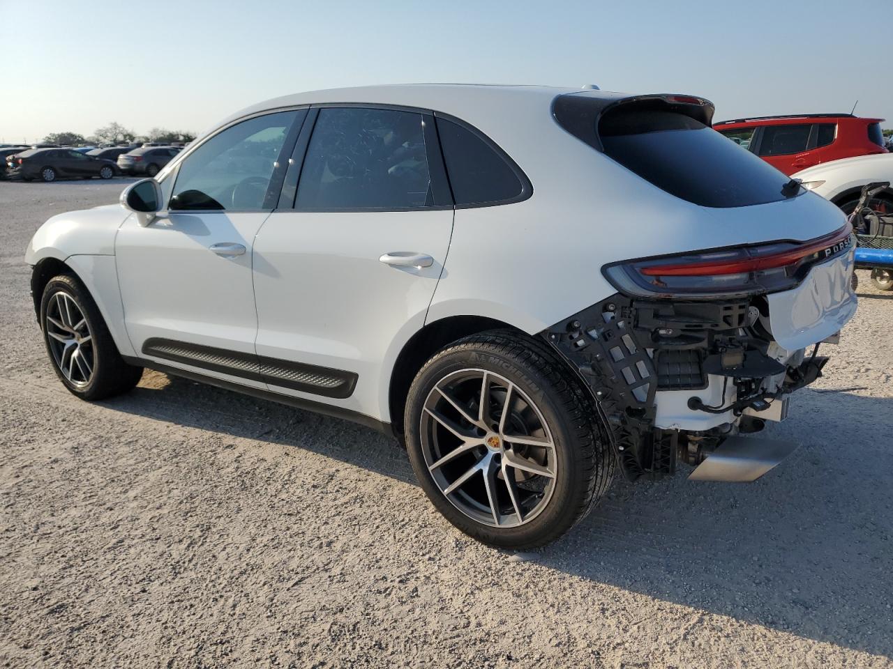 2022 PORSCHE MACAN  VIN:WP1AA2A52NLB01200