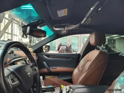 2015 Maserati Ghibli VIN:
