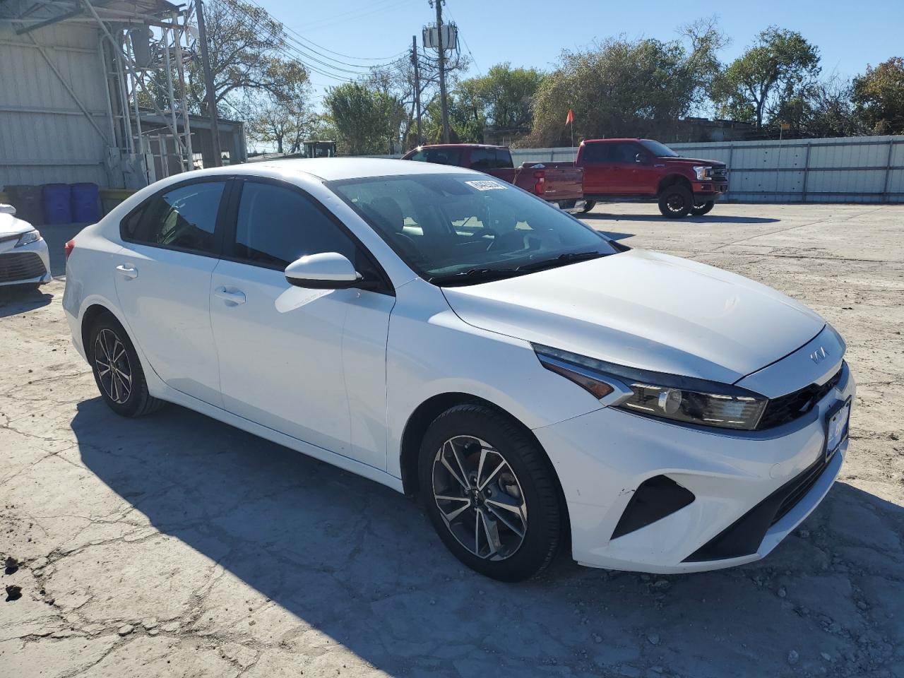 2022 KIA FORTE FE VIN:3KPF24AD8NE502315