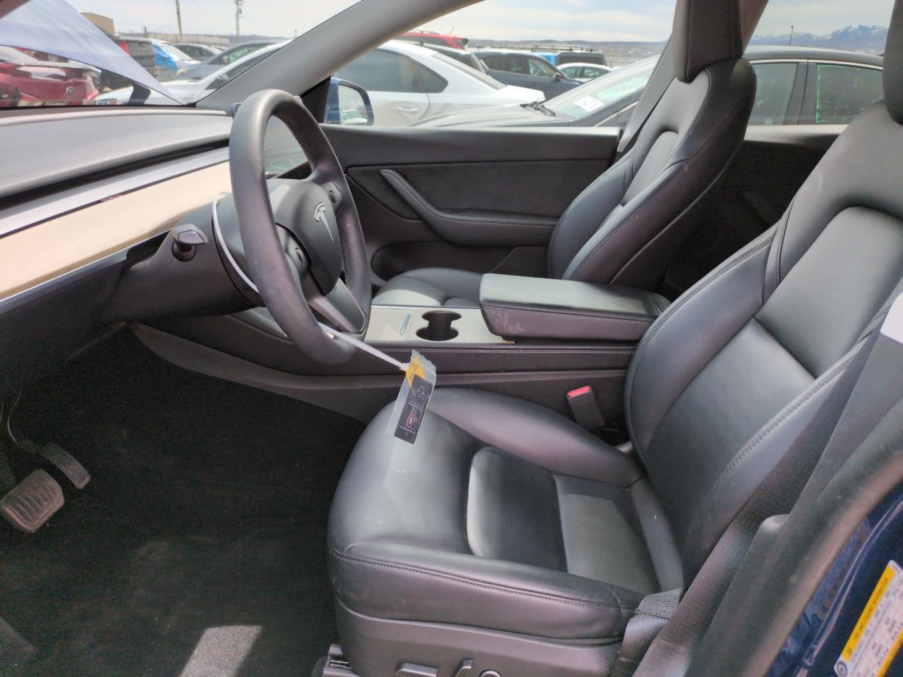 2022 TESLA MODEL Y  VIN:7SAYGDEE2NA009818