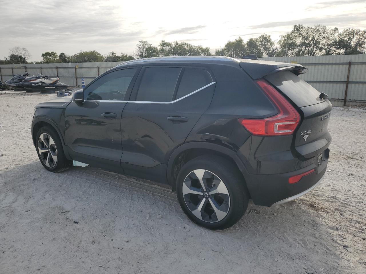 2023 VOLVO XC40 PLUS VIN:YV4L12UN0P2949507