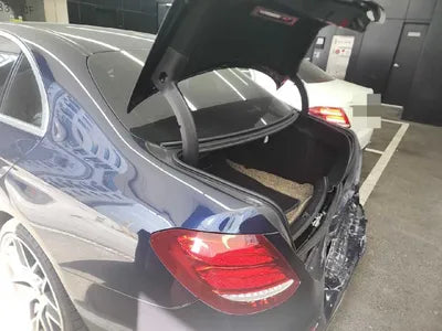 2017 Mercedes-Benz E 220 VIN: