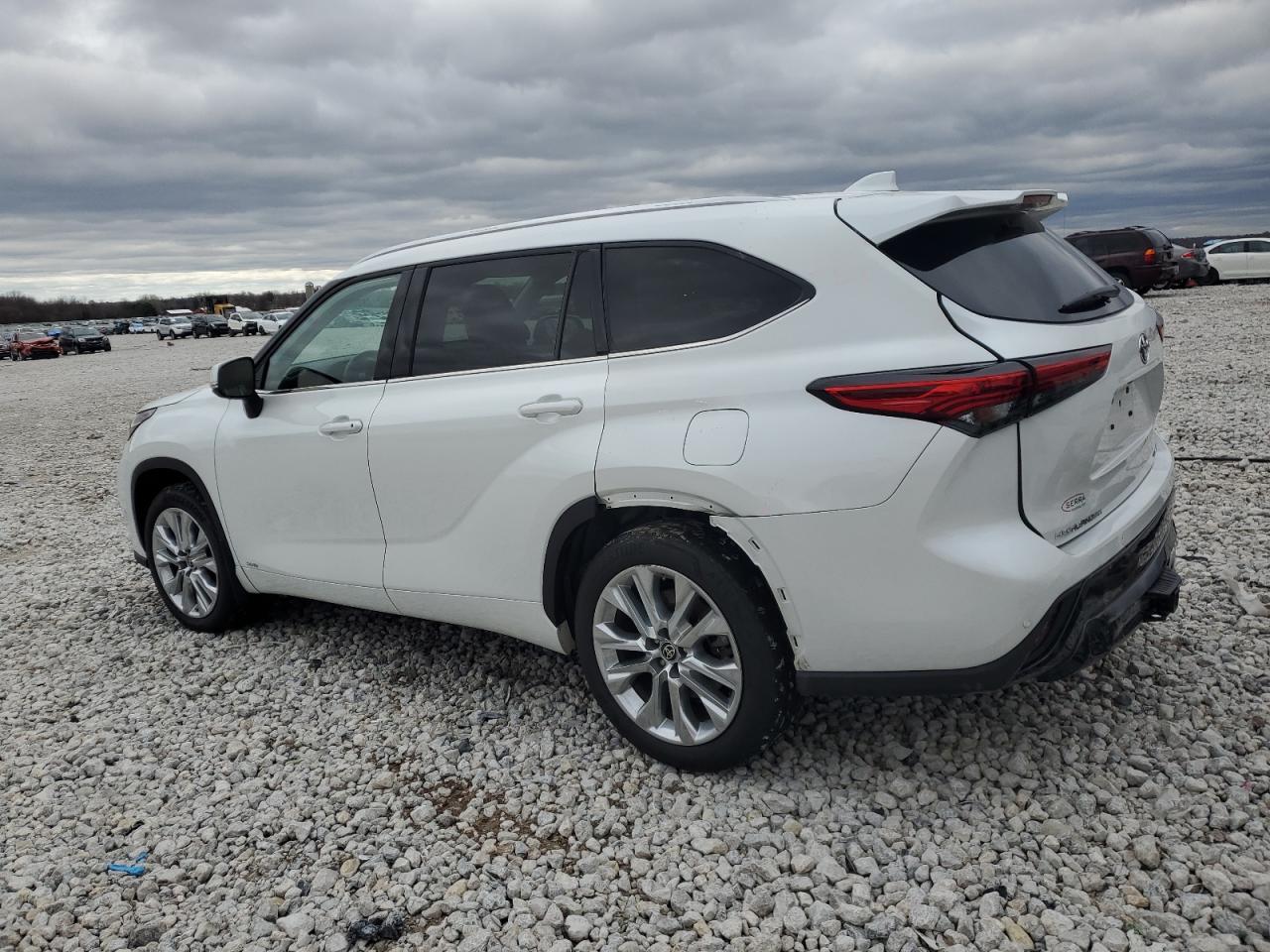 2022 TOYOTA HIGHLANDER HYBRID LIMITED VIN:5TDXBRCH9NS557105