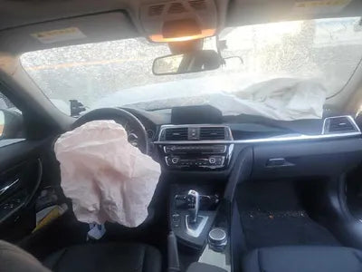 2017 BMW 320 WBA8C5100HK857650 VIN:WBA8C5100HK857650