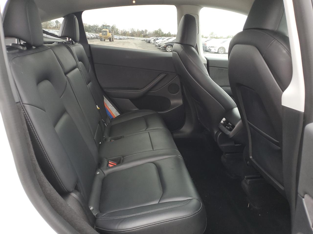 2022 TESLA MODEL Y  VIN:7SAYGDEE7NA018739