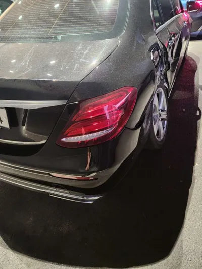 2018 Mercedes-Benz E 200 WDDZF4CB3JA334325 VIN:WDDZF4CB3JA334325