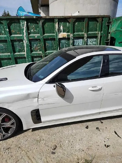 2018 Kia Stinger KNAE751CBJS033997 VIN:KNAE751CBJS033997