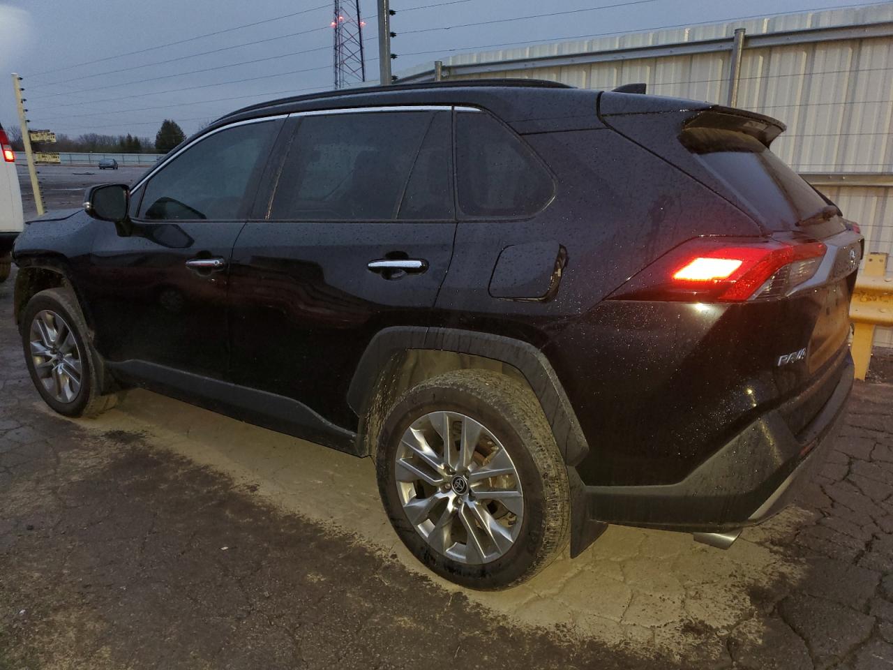 2022 TOYOTA RAV4 LIMITED VIN:2T3N1RFV1NC287055