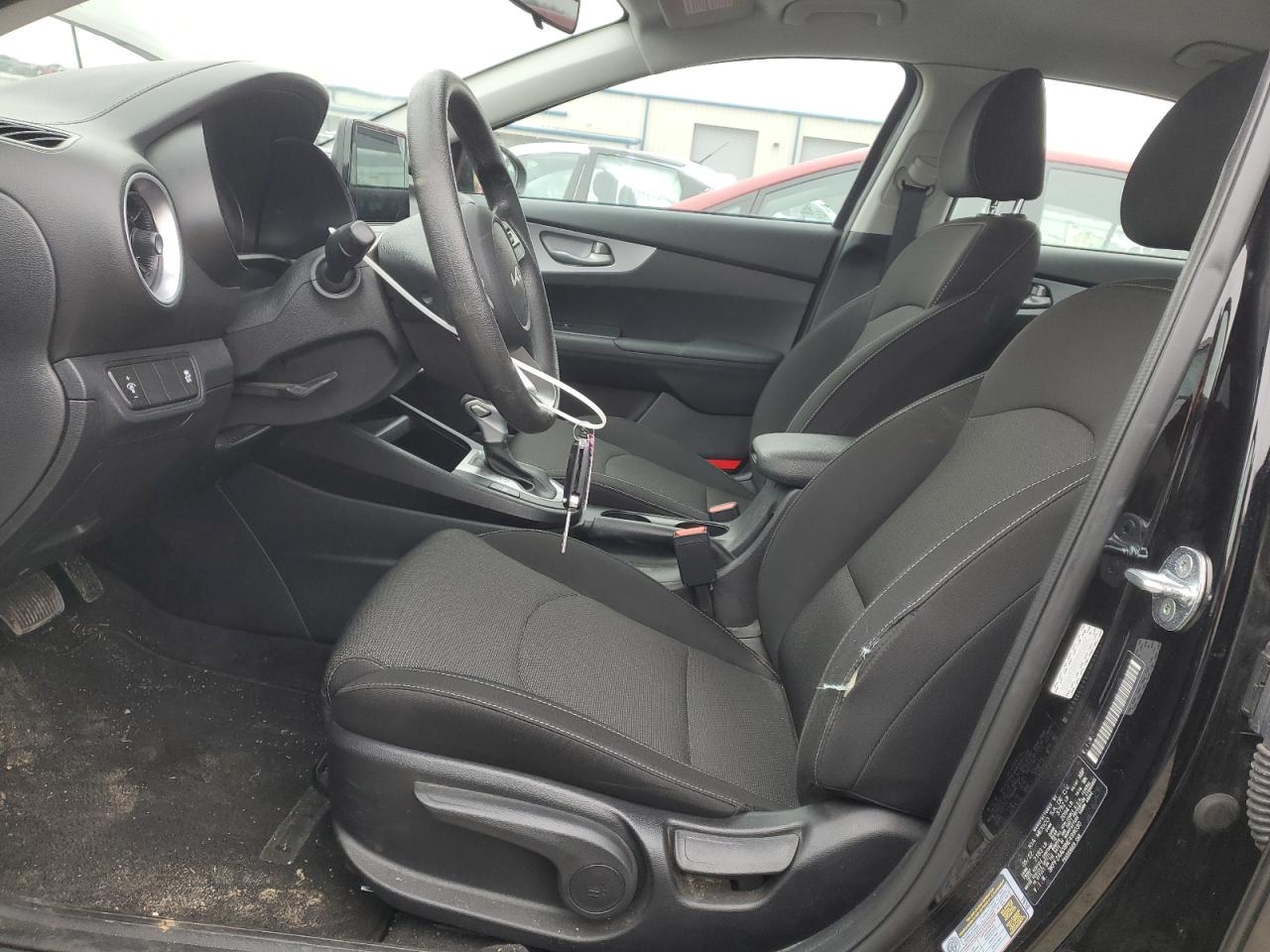 2022 KIA FORTE FE VIN:3KPF24AD8NE499030