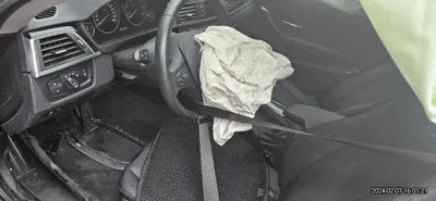 2017 BMW 320 110KMWBA8T3105HG8 VIN:110KMWBA8T3105HG8