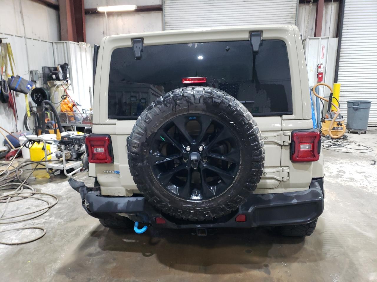 2022 JEEP WRANGLER UNLIMITED SAHARA 4XE VIN:1C4JJXP69NW275892
