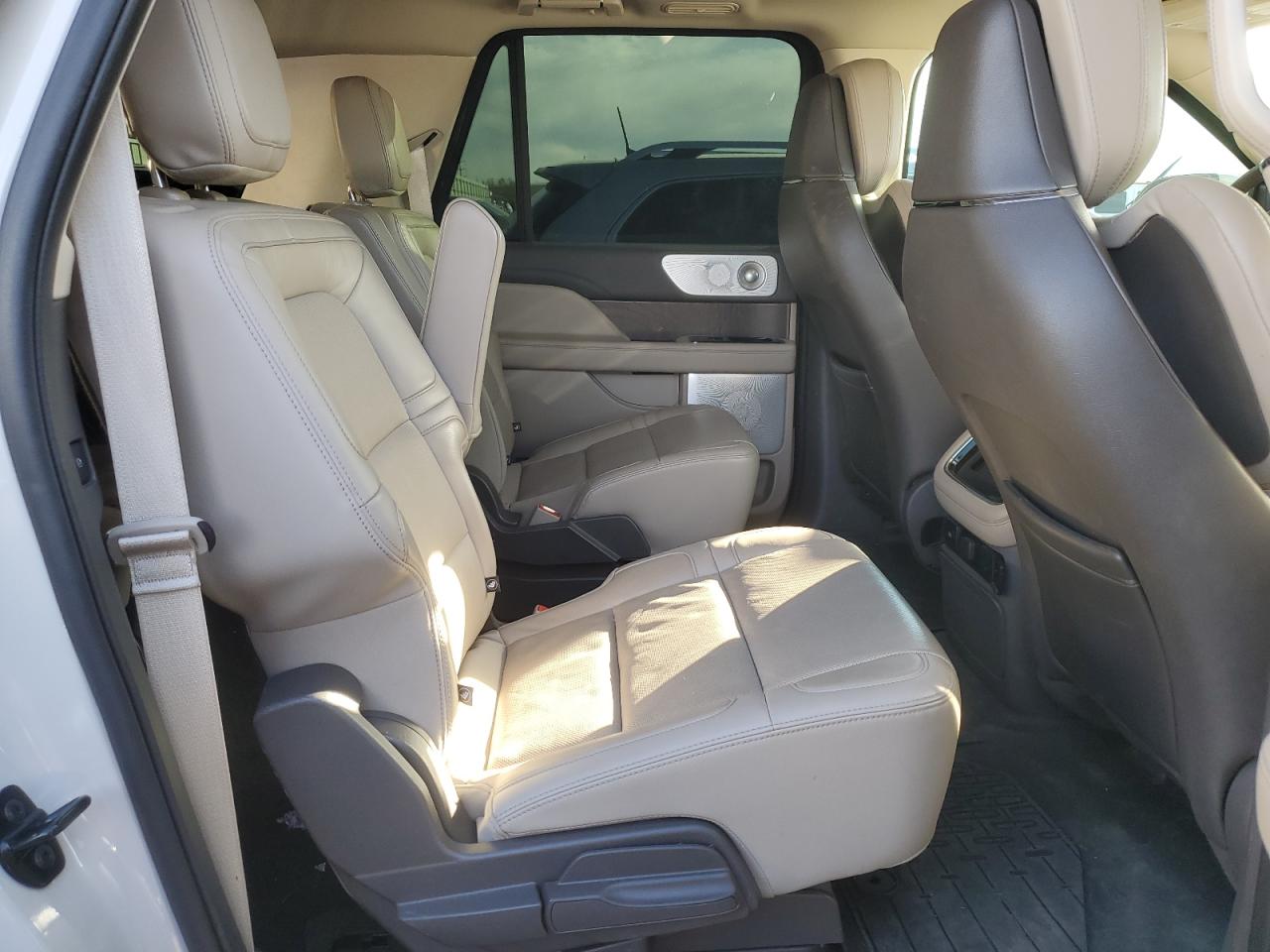 2024 LINCOLN NAVIGATOR L RESERVE VIN:5LMJJ3LG3REL03097