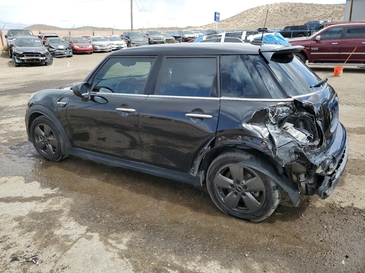 2022 MINI COOPER S VIN:WMW53DK04N2R07019