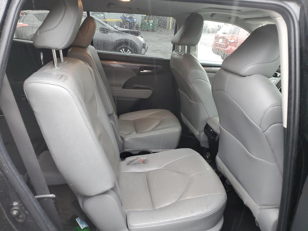 2022 TOYOTA HIGHLANDER HYBRID LIMITED VIN:5TDXBRCH7NS562657