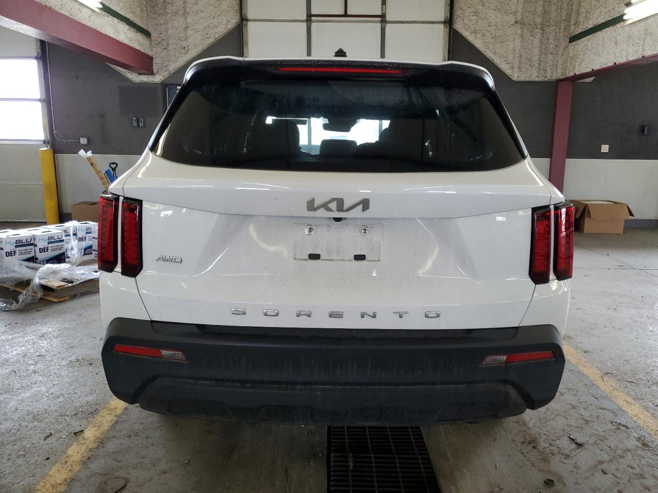 2022 KIA SORENTO LX VIN:5XYRGDLC7NG114210