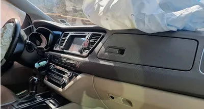 2016 Kia Carnival 012KMKNAMC81ABGS1 VIN:012KMKNAMC81ABGS1
